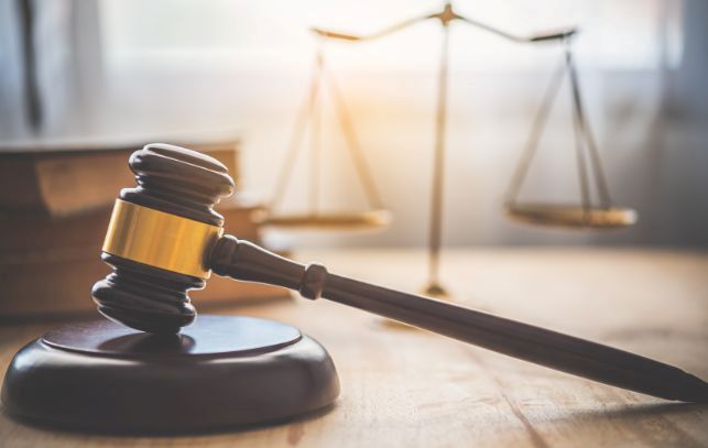 司法當維持自身獨立性及社會公信力