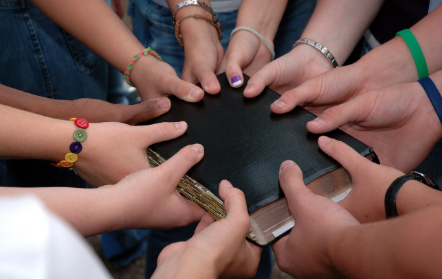 震盪時代因應之道 行公義好憐憫存謙卑的心與神同行